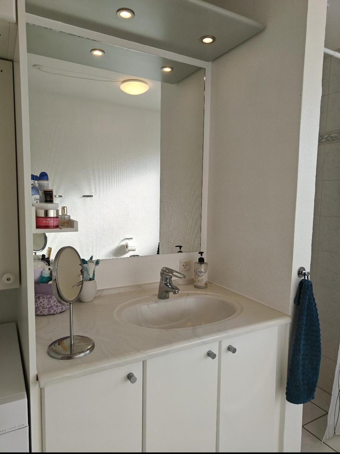 Charming In A Cozy In Apartment Stege